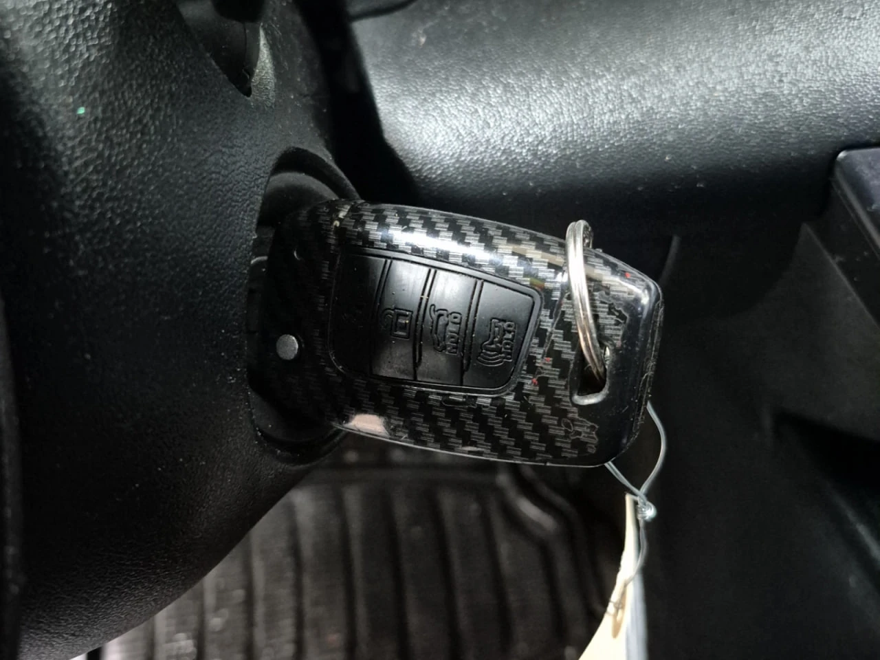 Hyundai Elantra *  *    *   *  | Mobile.bg   11