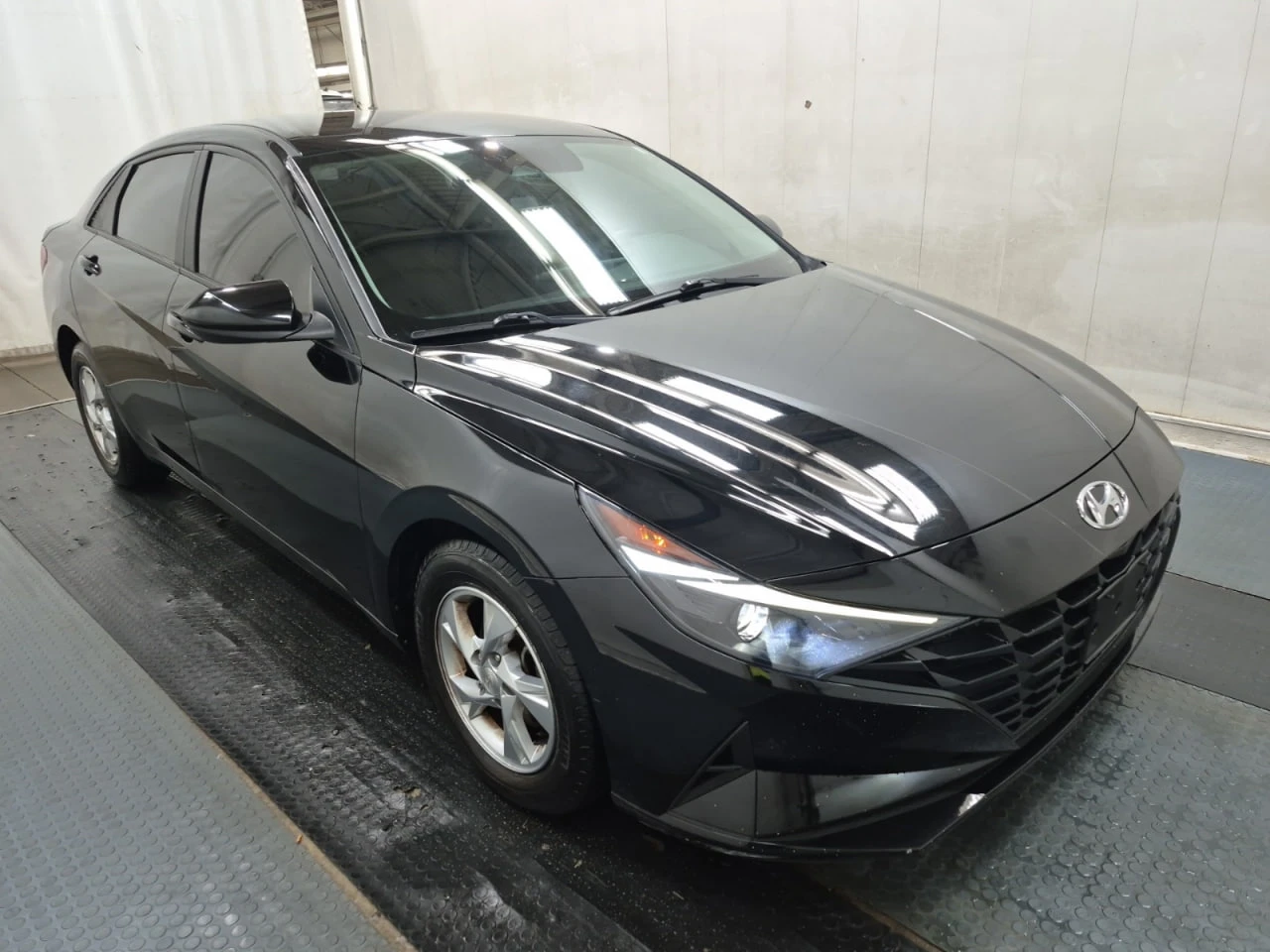 Hyundai Elantra * АВТО КРЕДИТ* ЦЕНА ДО БГ * Сервизна история *  - изображение 2