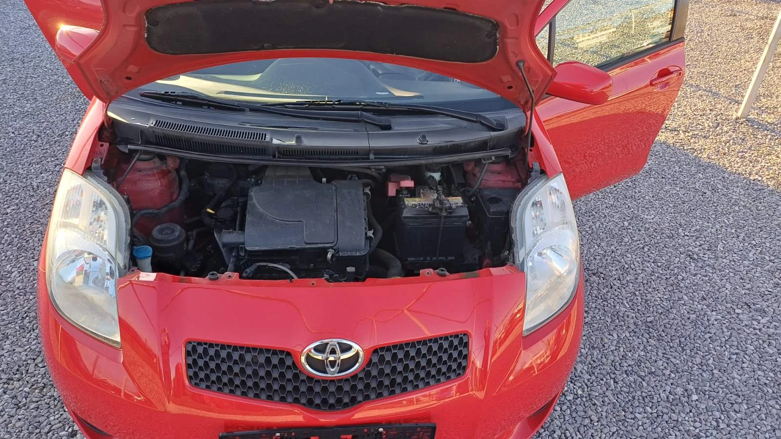 Toyota Yaris 1.0 | Mobile.bg � ����������� 12