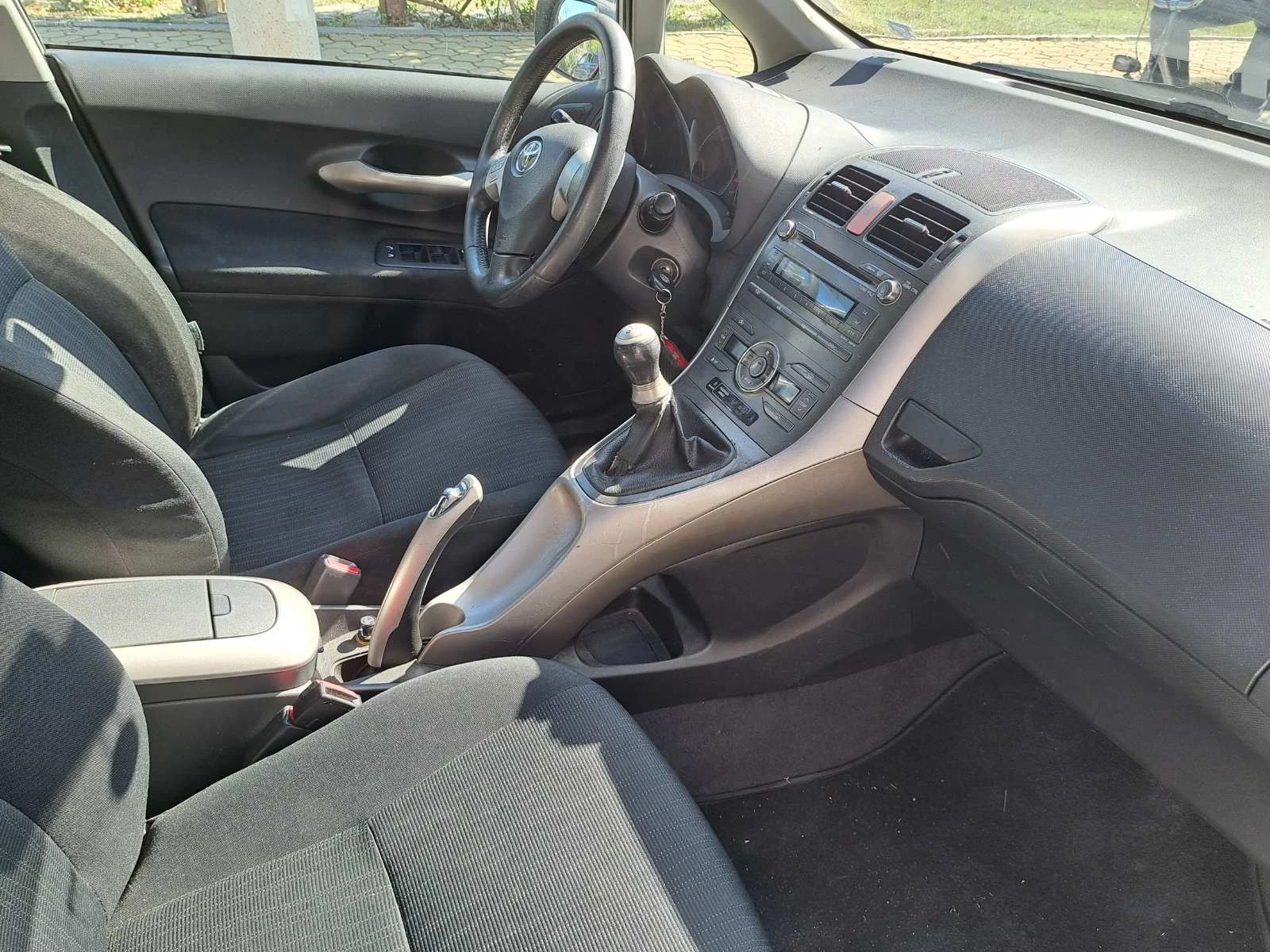 Toyota Auris 1.4 i 16V VVT-i | Mobile.bg � ����������� 12