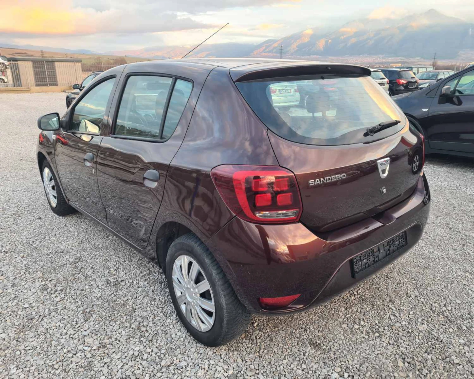 Dacia Sandero 0.900 benzin G.P.L | Mobile.bg � ����������� 10