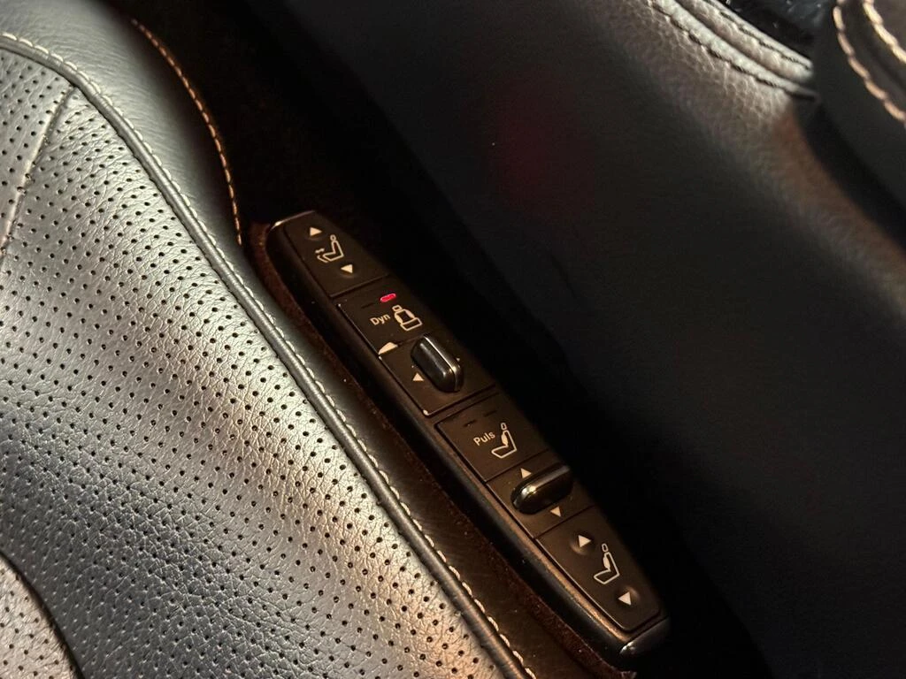 Mercedes-Benz CLS 550 AMG pack* Масаж* Обдух* H&K* Distronic* , снимка 10 - Автомобили и джипове - 54204240