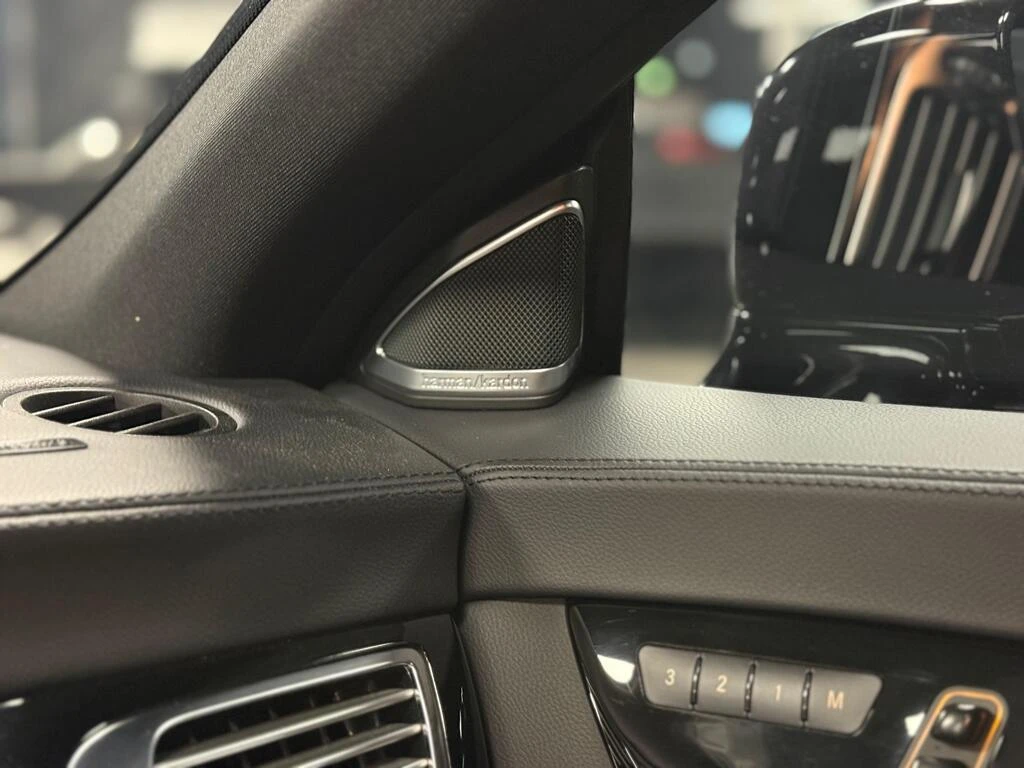Mercedes-Benz CLS 550 AMG pack* Масаж* Обдух* H&K* Distronic* , снимка 11 - Автомобили и джипове - 54204240
