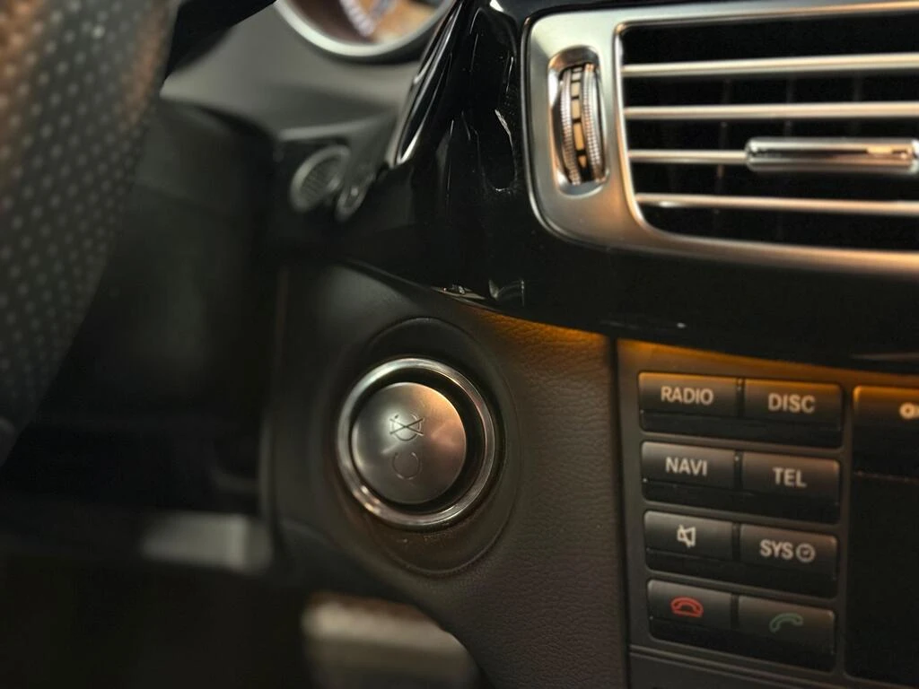 Mercedes-Benz CLS 550 AMG pack* Масаж* Обдух* H&K* Distronic* , снимка 14 - Автомобили и джипове - 54204240