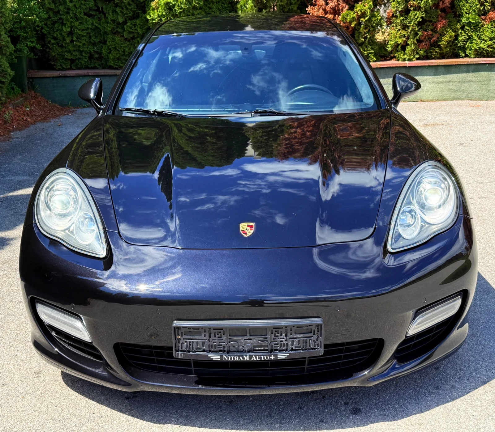 Porsche Panamera Turbo/Bose/LED/Memori, снимка 2 - Автомобили и джипове - 54416146