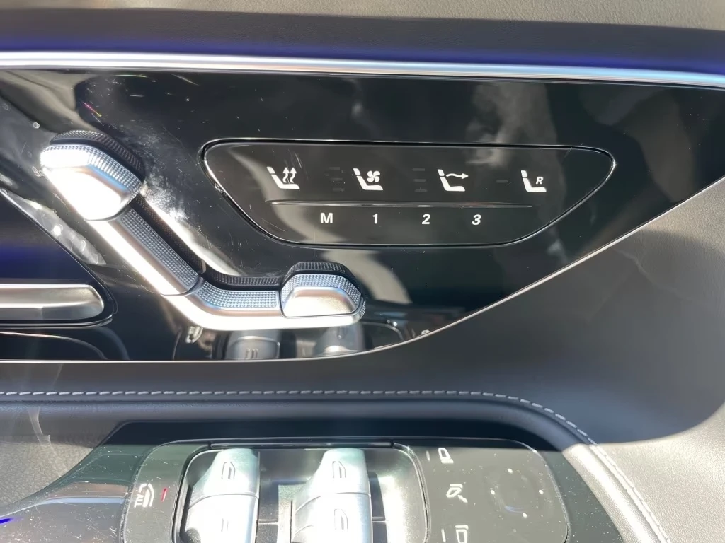Mercedes-Benz SL 63 AMG 4-MATIC BURMESTER DIGITAL-LIGHTS 360-CAM, снимка 11 - Автомобили и джипове - 54824931