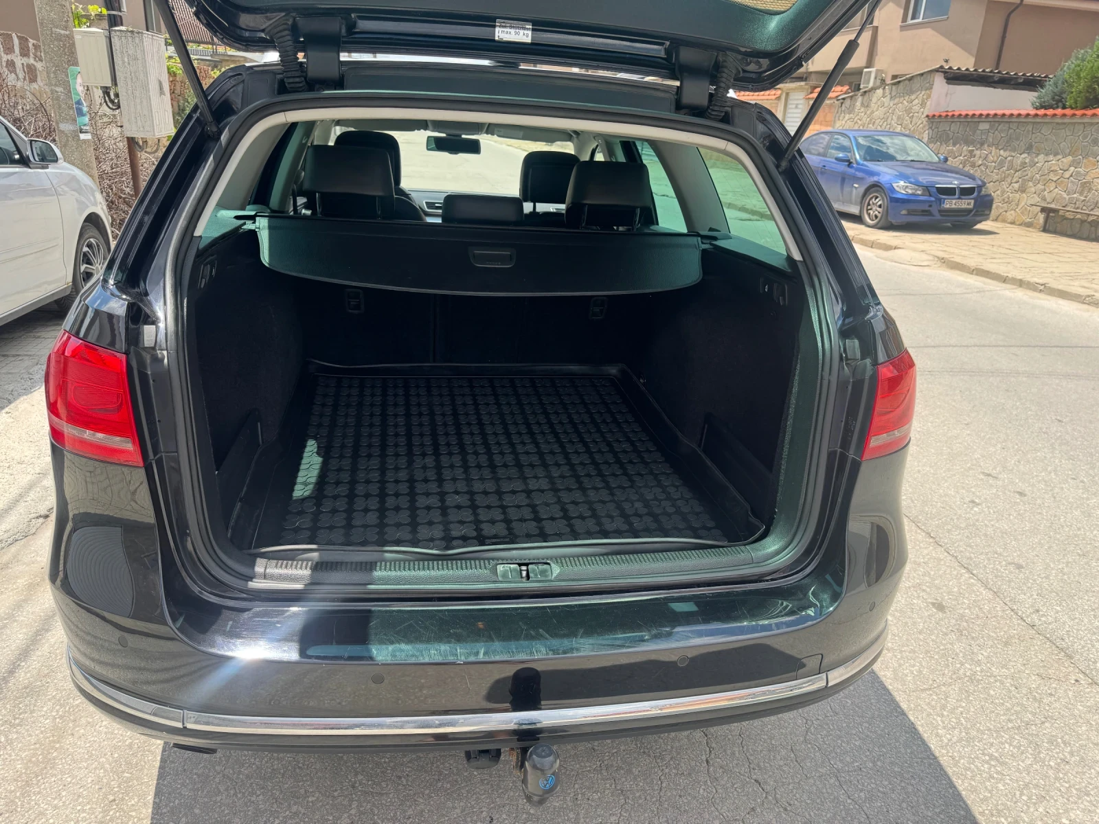 VW Passat 1.6 TDI, снимка 8 - Автомобили и джипове - 55161749
