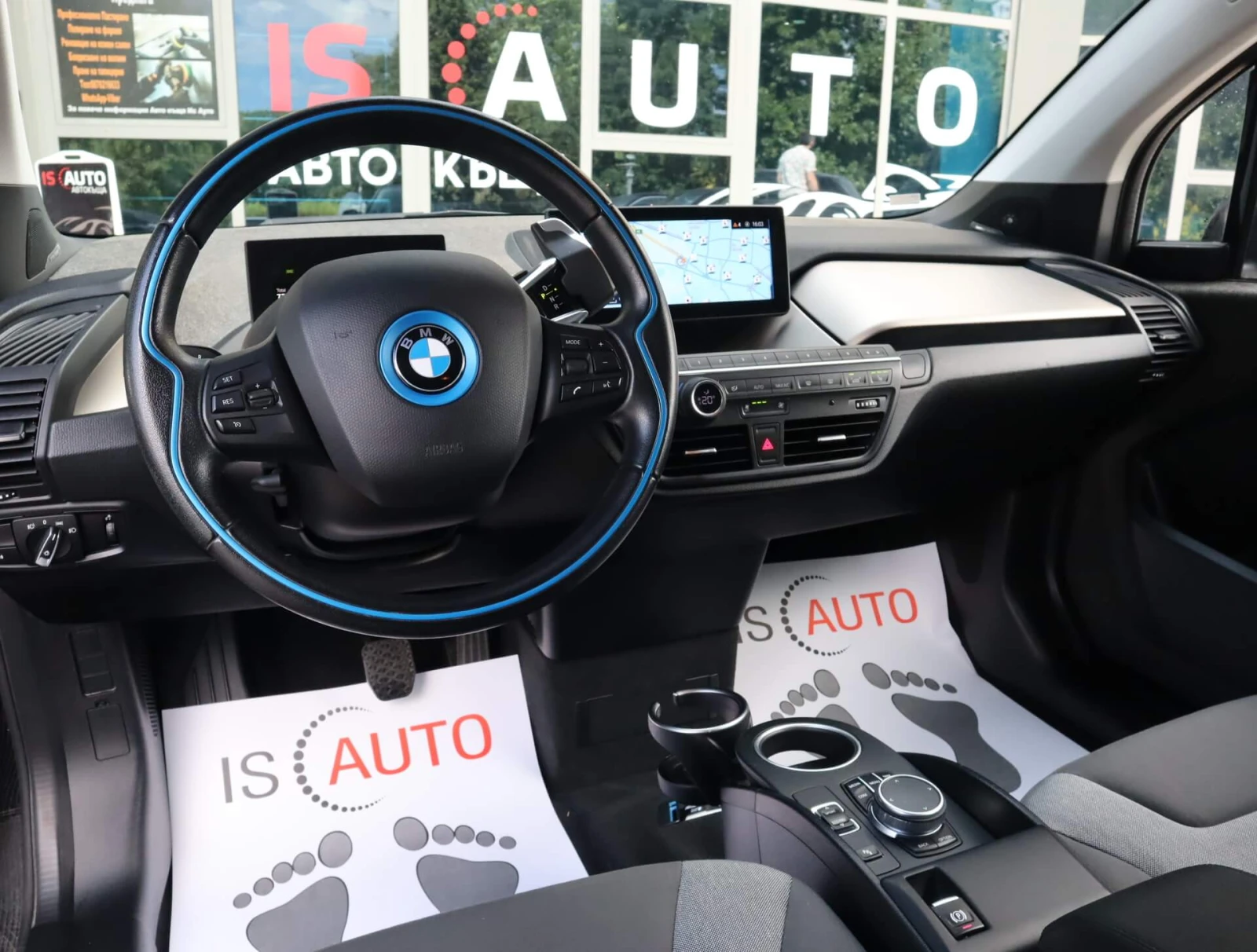 BMW i3 S/120ah/Harman Kardon/Камера/Подгрев/PDC, снимка 7 - Автомобили и джипове - 55235341