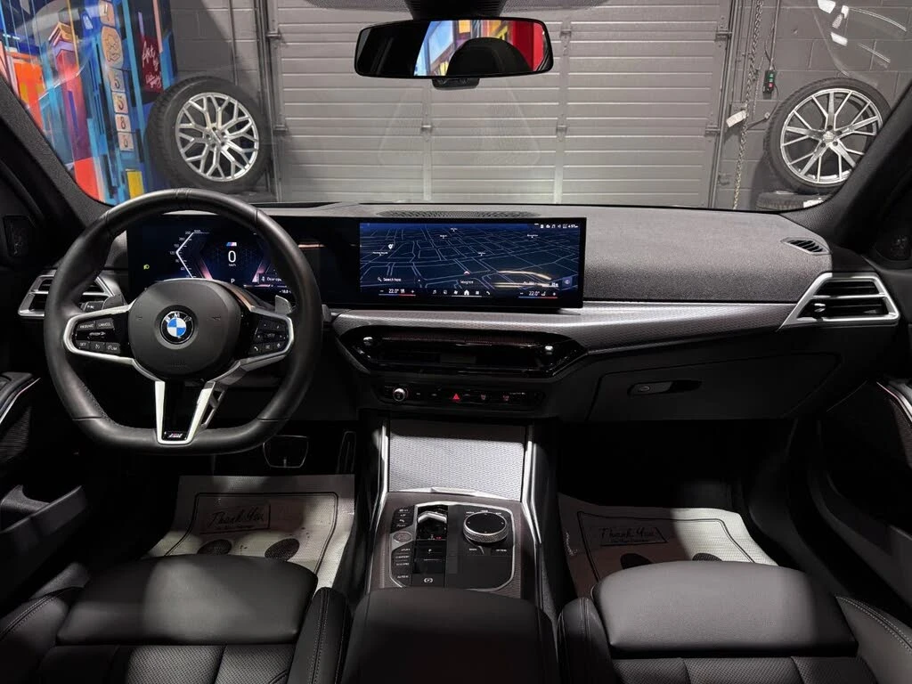 BMW 330 xDrive | Harman Kardon | CLEAN CARFAX, снимка 10 - Автомобили и джипове - 55944132