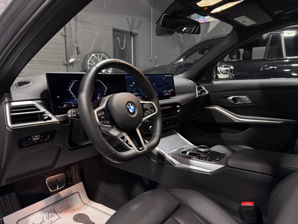BMW 330 xDrive | Harman Kardon | CLEAN CARFAX, снимка 13 - Автомобили и джипове - 55944132