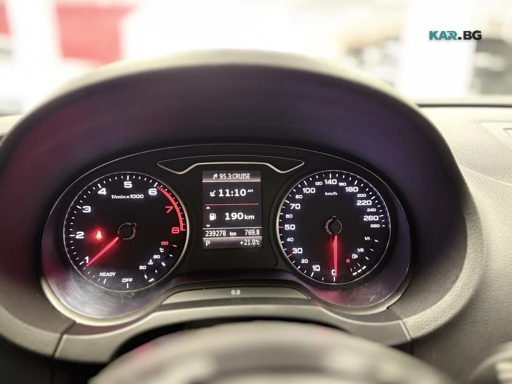 Audi A3 2.0T* quattro* АвтоКредит* (ЦЕНА ДО БГ), снимка 13 - Автомобили и джипове - 56084871