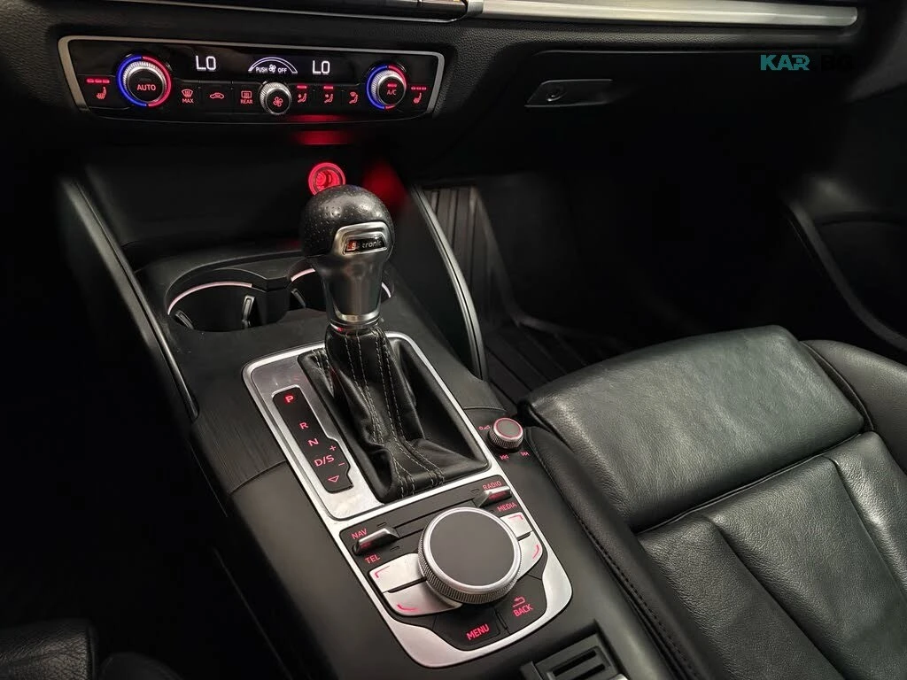 Audi A3 2.0T* quattro* АвтоКредит* (ЦЕНА ДО БГ), снимка 17 - Автомобили и джипове - 56084871