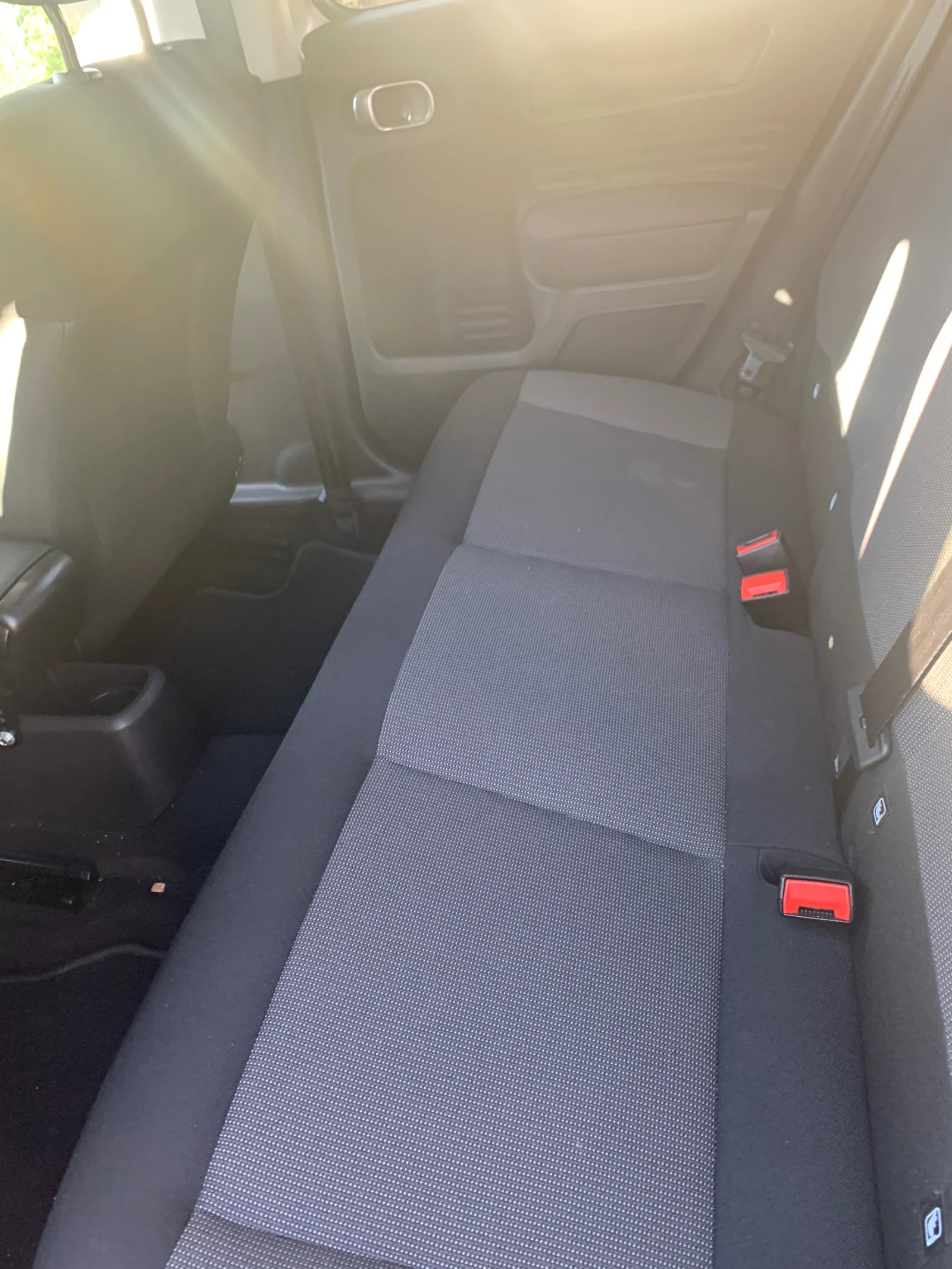 Citroen C4 Cactus, снимка 5 - Автомобили и джипове - 56140721