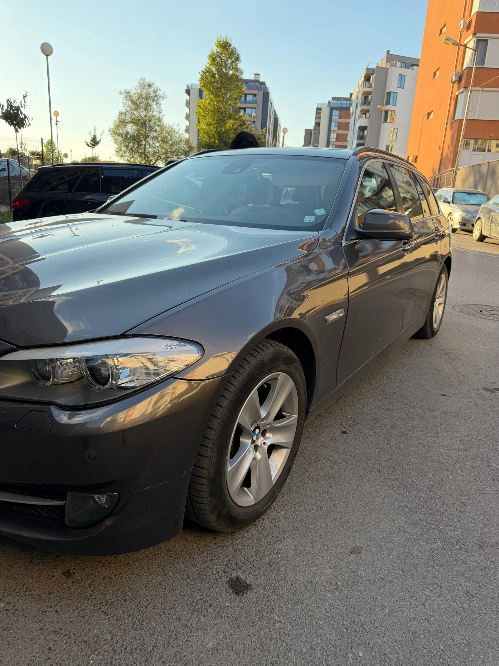 BMW 525, снимка 2 - Автомобили и джипове - 56261930
