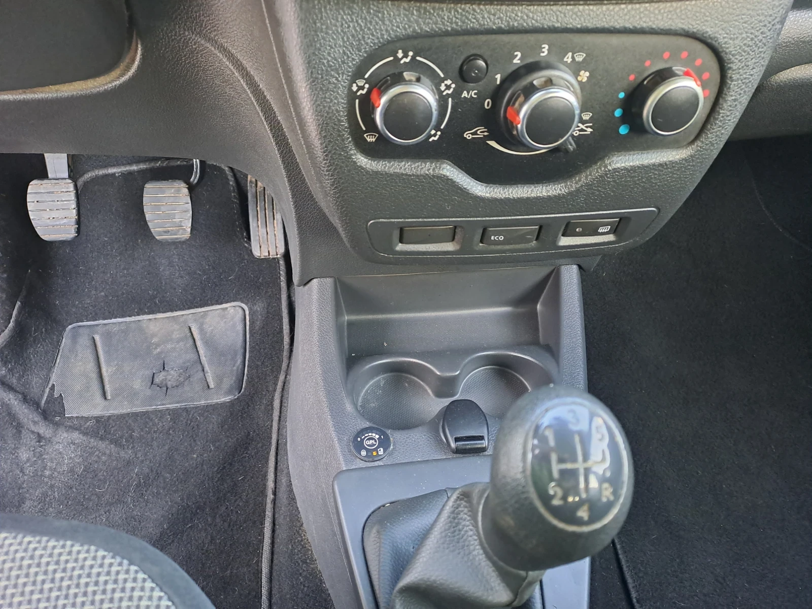 Dacia Dokker 1, 6i, 102��, ���, ����6 | Mobile.bg � ����������� 12
