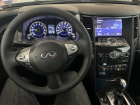 Infiniti QX70 3.7, снимка 7