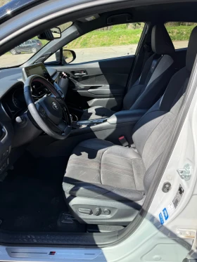 Toyota C-HR GR Sport, снимка 11