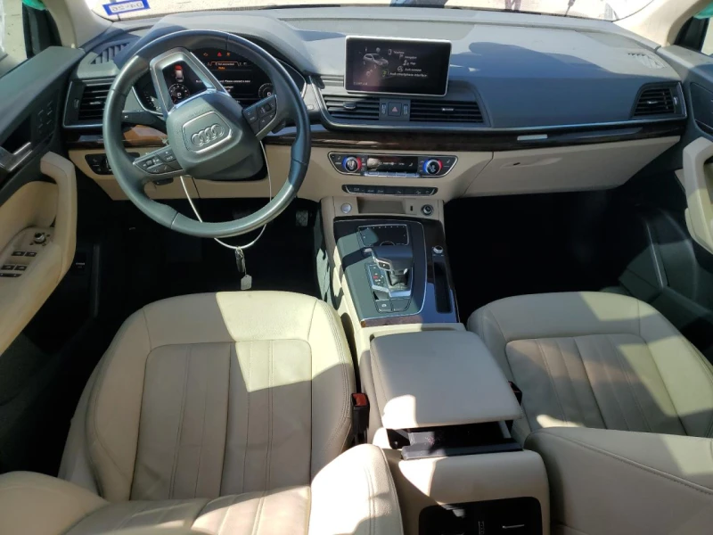 Audi Q5 Premium Plus / 2.0 TFSI / CarPlay / Кожа / Пано. /, снимка 8 - Автомобили и джипове - 52420645