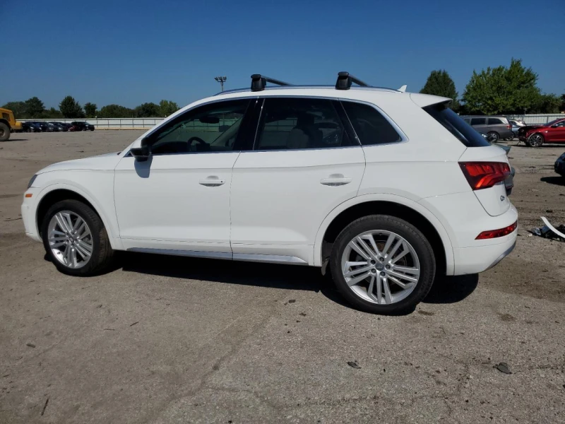 Audi Q5 Premium Plus / 2.0 TFSI / CarPlay / Кожа / Пано. /, снимка 2 - Автомобили и джипове - 52420645