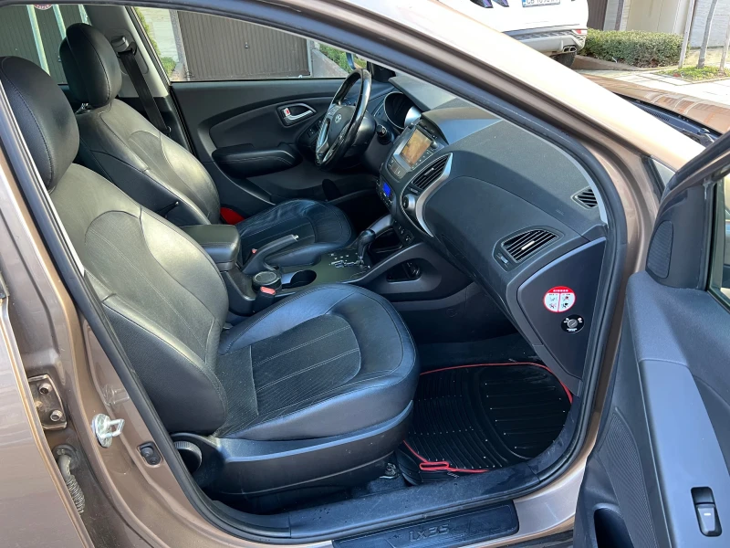 Hyundai IX35 от ХЮНДАЙ ГЕРМАНИЯ , снимка 14 - Автомобили и джипове - 53541744