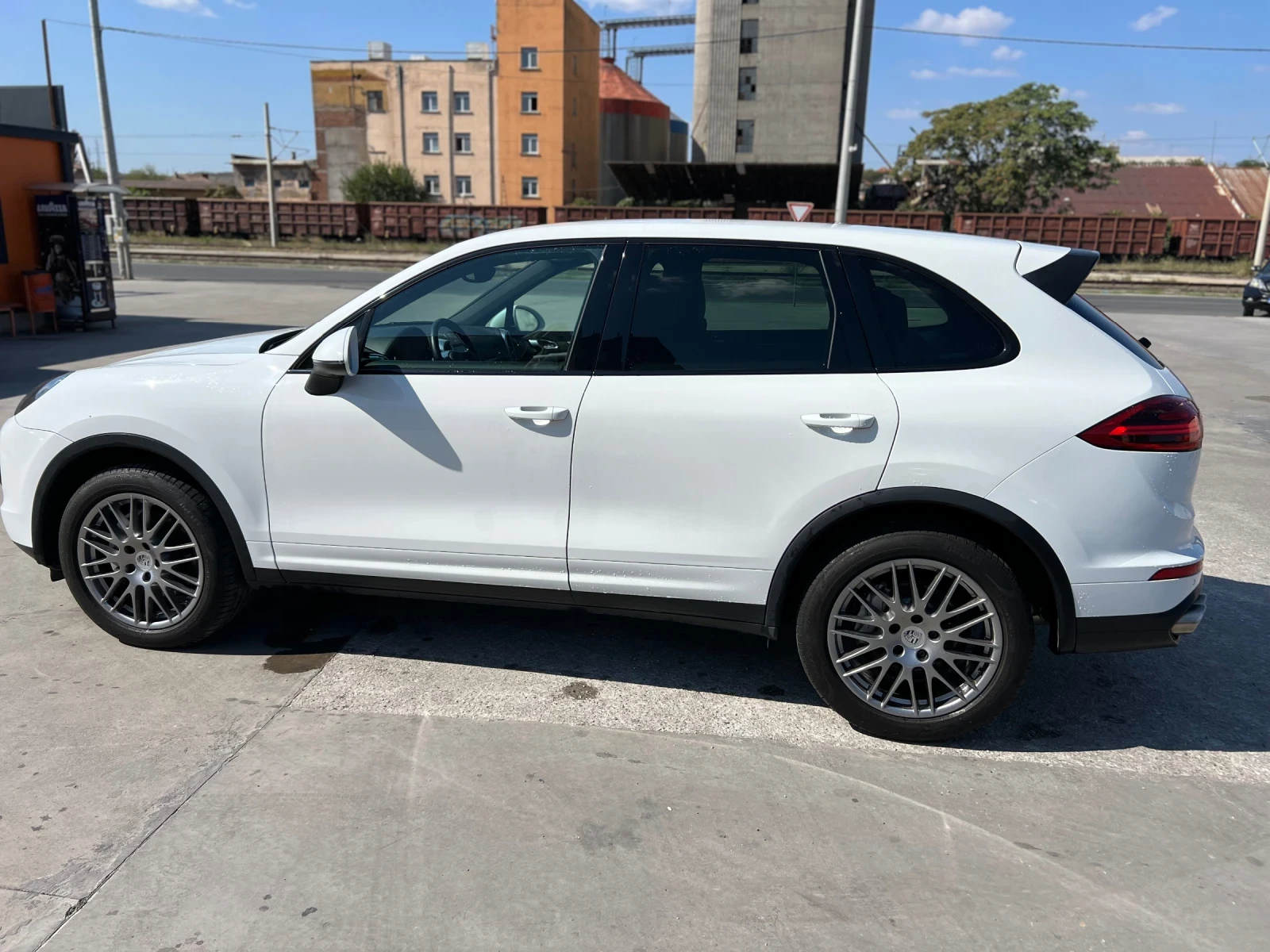 Porsche Cayenne Porsche Cayenne S* 4.2TDI  - изображение 3