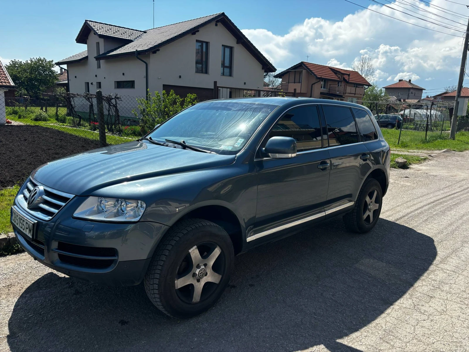 VW Touareg 2.5 - изображение 2