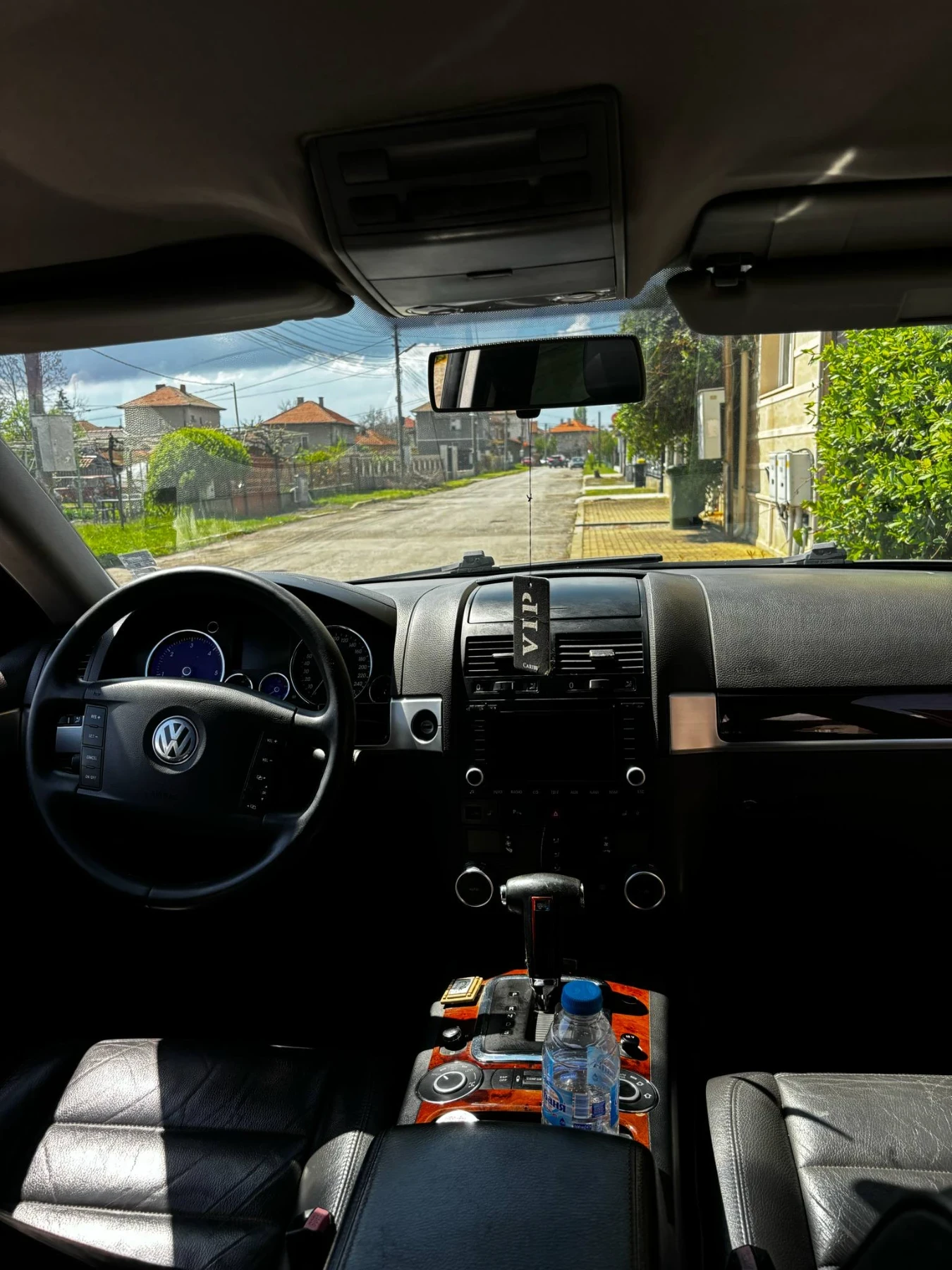 VW Touareg 2.5 - изображение 7