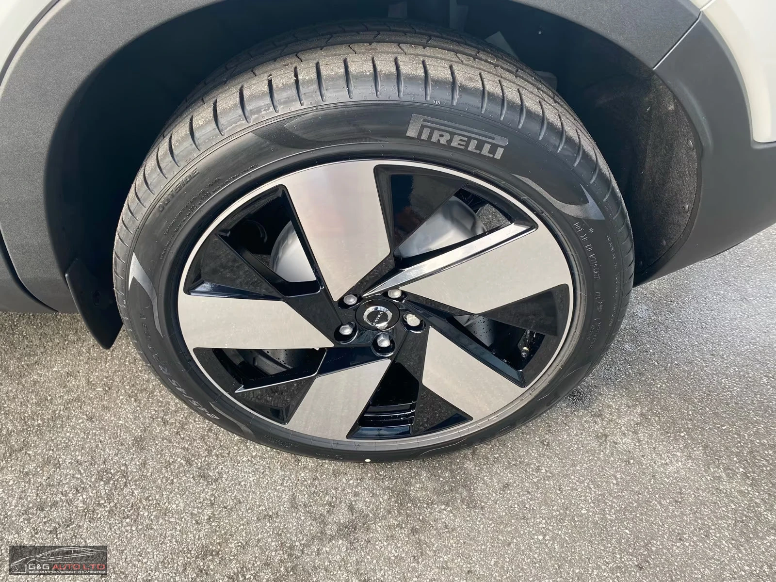 Volvo XC40 T5/PLUS-BRIGHT/247HP/PHEV/AMBI/CAM/MEMO/LED/623f - изображение 8