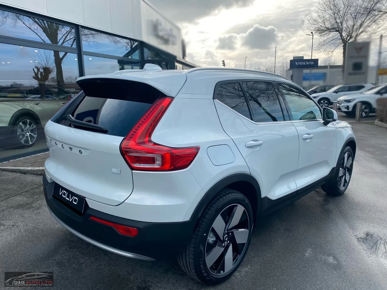 Volvo XC40 T5/PLUS-BRIGHT/247HP/PHEV/AMBI/CAM/MEMO/LED/623f - изображение 5