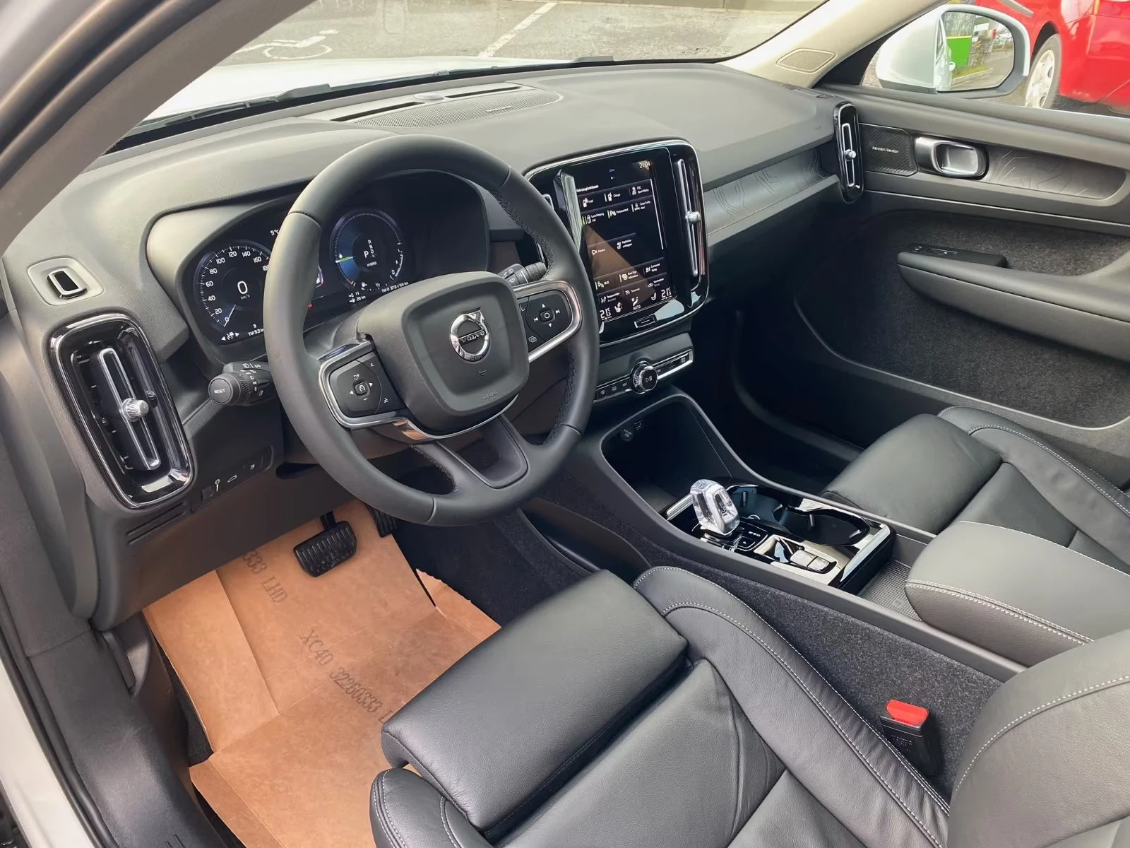Volvo XC40 T5/PLUS-BRIGHT/247HP/PHEV/AMBI/CAM/MEMO/LED/623f - изображение 10