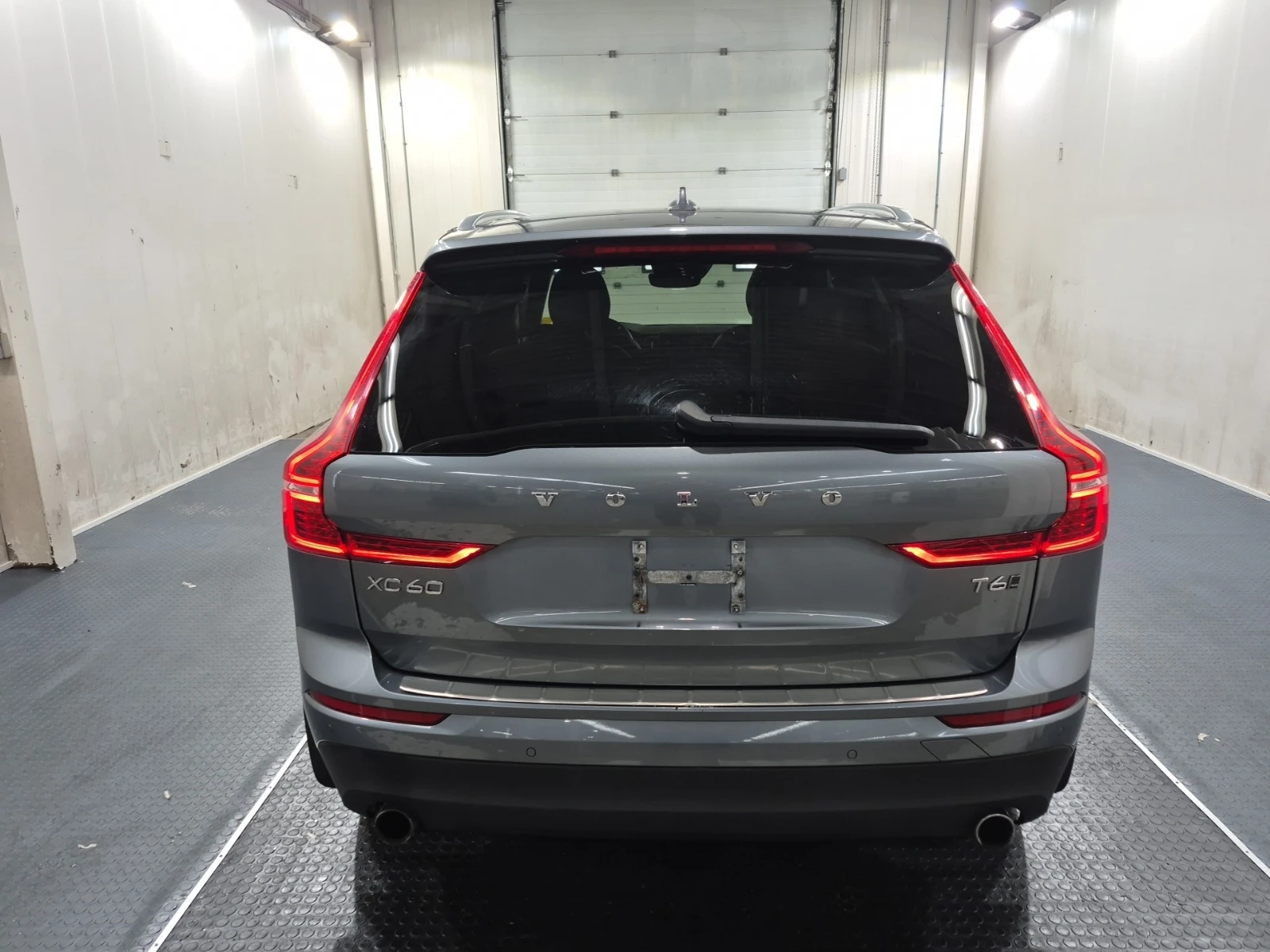 Volvo XC60 MOMENTUM * CARFAX * АвтоКредит * Цена до България* - изображение 5