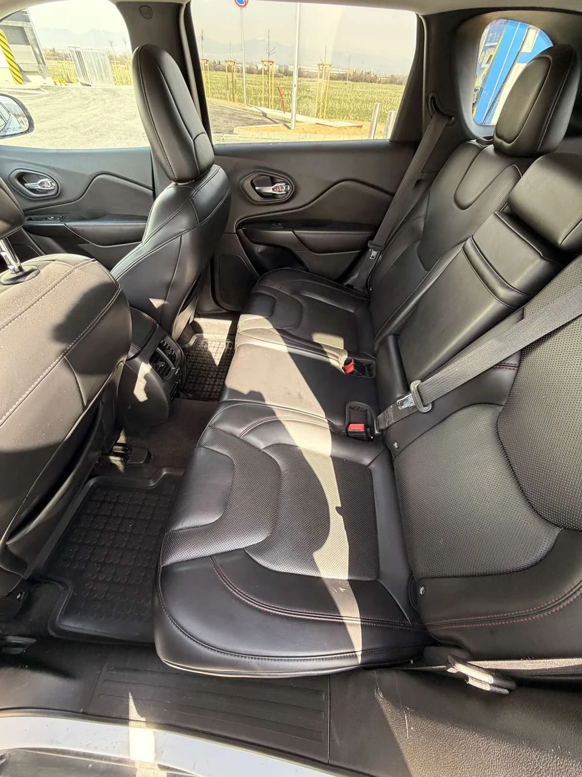 Jeep Cherokee Trailhawk | Mobile.bg � ����������� 9