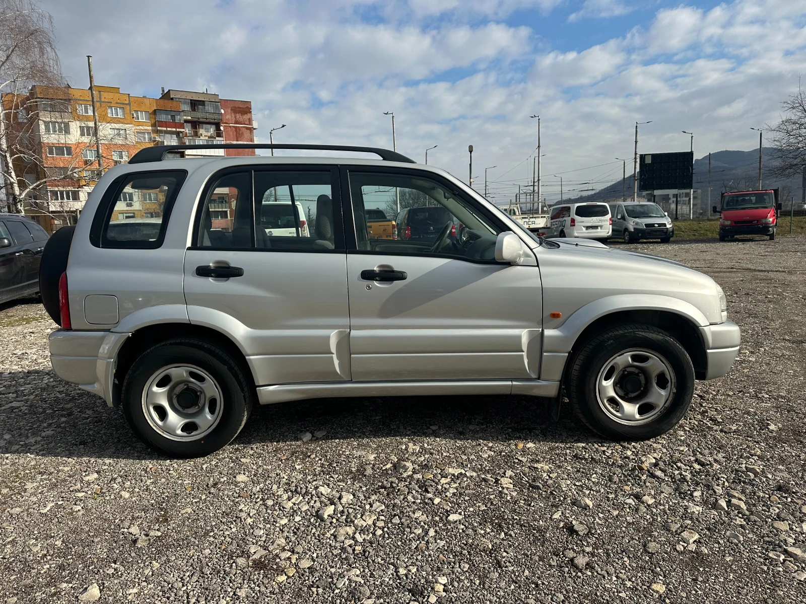 Suzuki Grand vitara 2.0TDI 110kc ITALIA, снимка 6 - Автомобили и джипове - 53710208