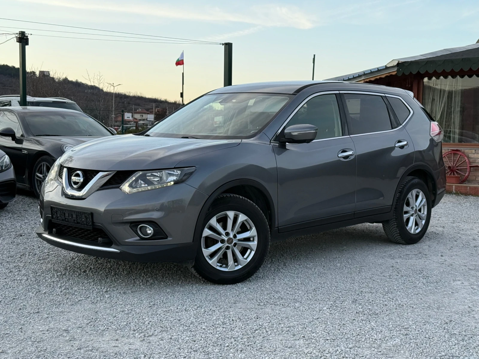 Nissan X-trail 1.6 DCI , снимка 2 - Автомобили и джипове - 53811559