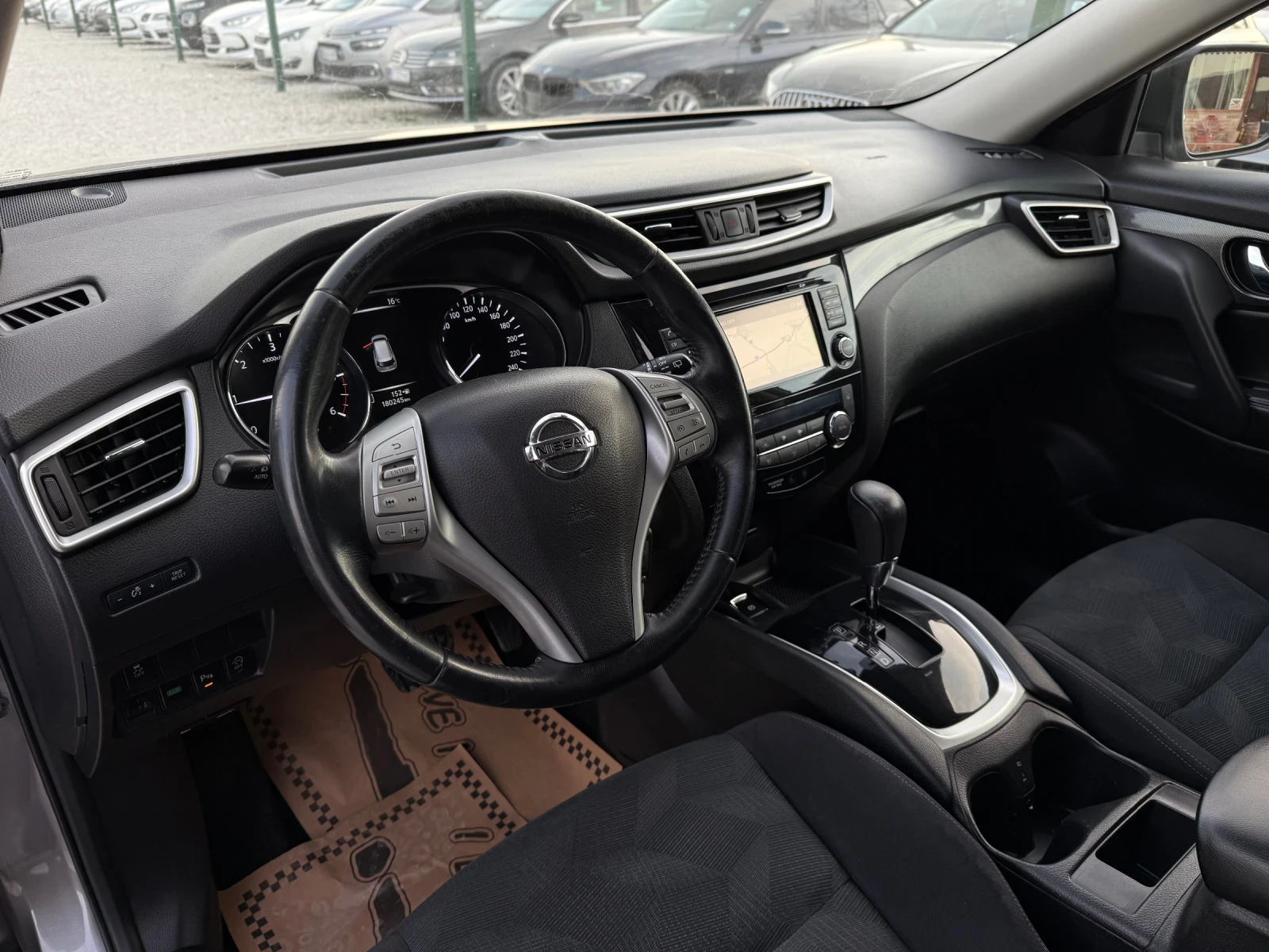 Nissan X-trail 1.6 DCI , снимка 7 - Автомобили и джипове - 53811559
