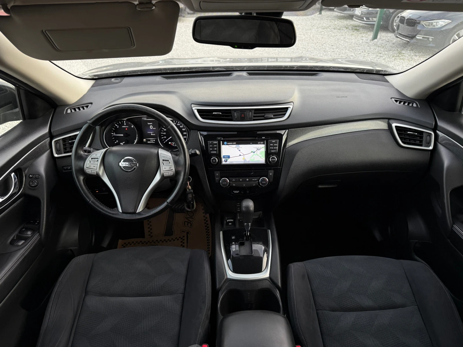 Nissan X-trail 1.6 DCI , снимка 13 - Автомобили и джипове - 53811559