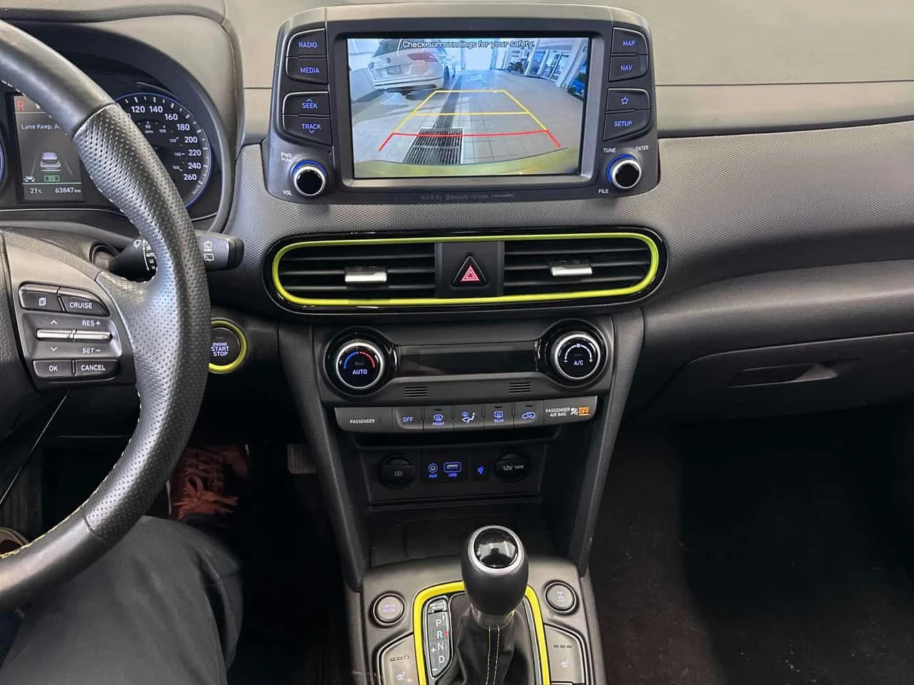 Hyundai Kona * Ultimate* 2 �����* PANO* KEYLESS* �������*  | Mobile.bg � ����������� 9