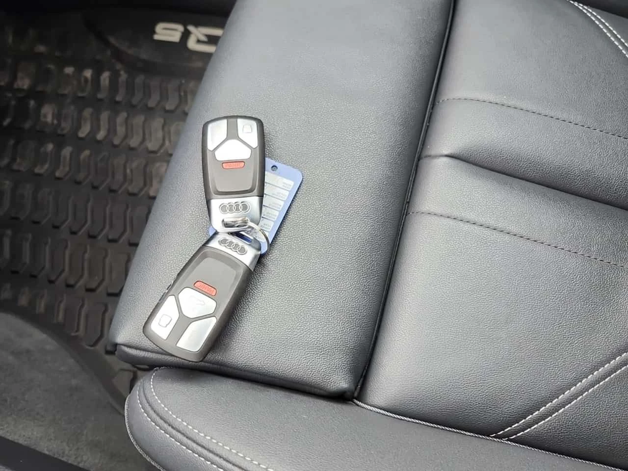 Audi Q5 S-LINE PRESTIGE| DISTR| 360| BANG&O| PANO| 2 КЛЮЧА, снимка 8 - Автомобили и джипове - 54435739