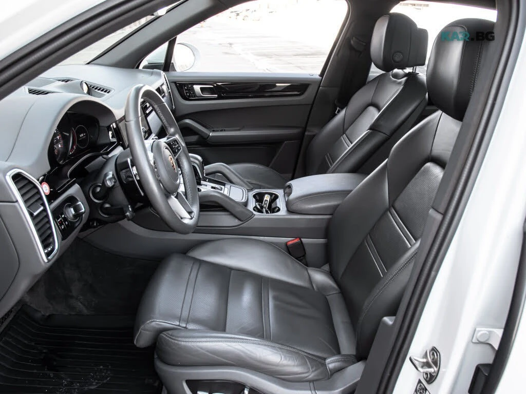 Porsche Cayenne * 360 * HeadUp *  AвтоКредит * (ЦЕНА ДО БГ), снимка 8 - Автомобили и джипове - 54944657