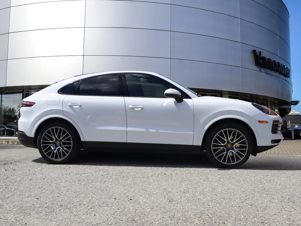 Porsche Cayenne COUPE * ВЪЗДУХ * МАСАЖИ * ОБДУХВАНЕ * ПАНОРАМА, снимка 4 - Автомобили и джипове - 54956017
