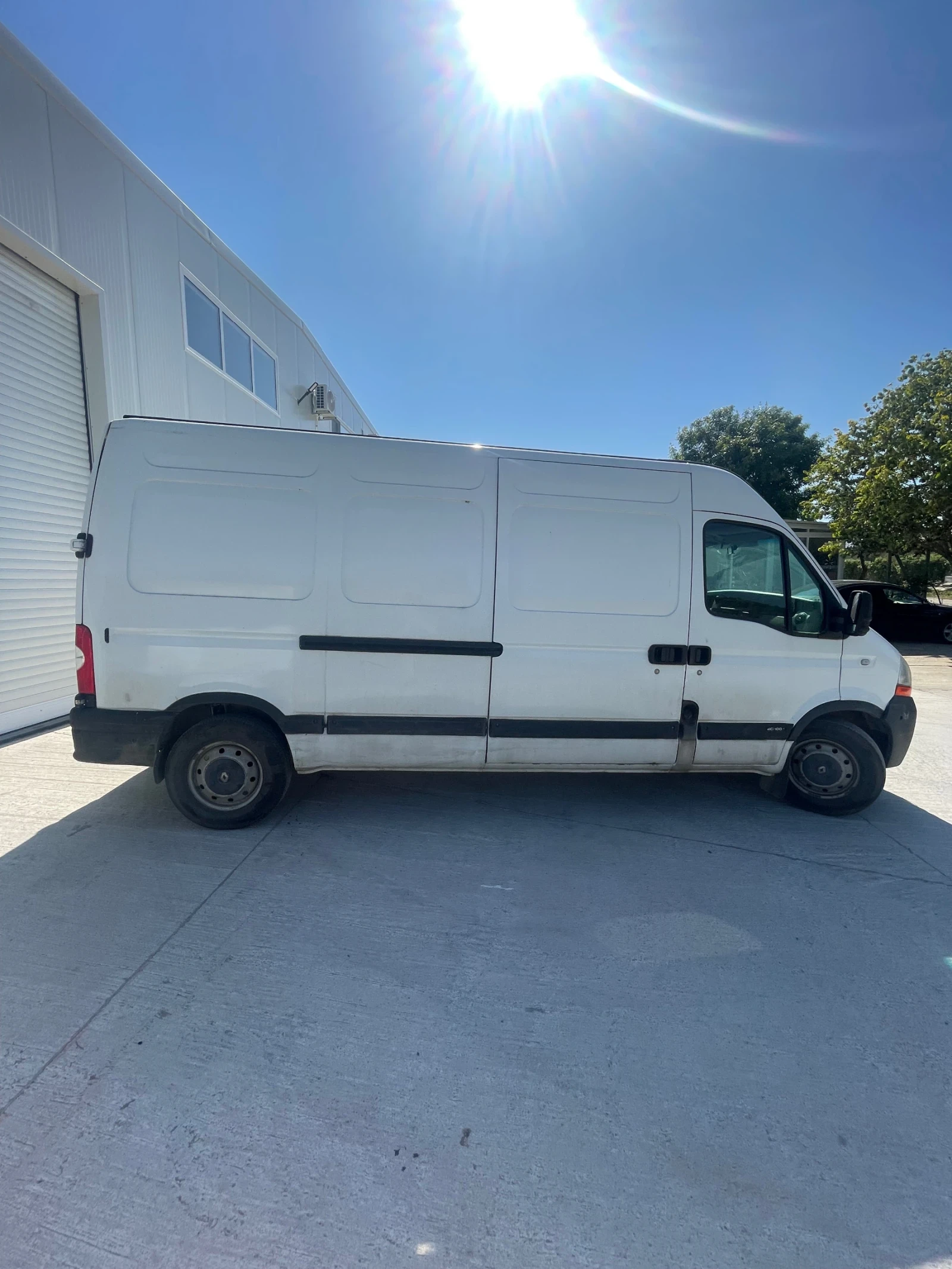 Renault Master 2.5dci-120к.с. - изображение 6