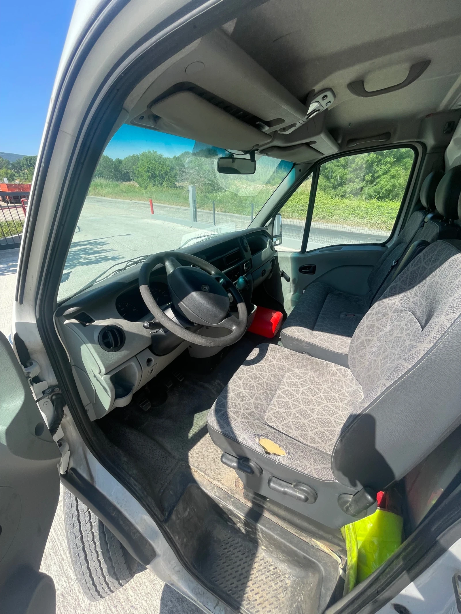 Renault Master 2.5dci-120к.с. - изображение 9