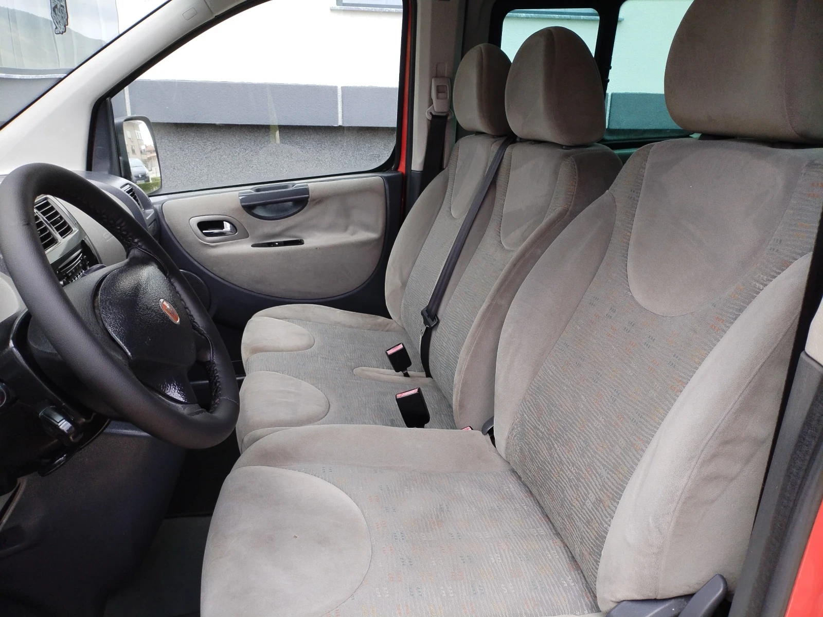 Fiat Scudo 2.0 M-JET 140hp 6ск Климатик 9 места Печка Макси , снимка 10 - Бусове и автобуси - 55655289