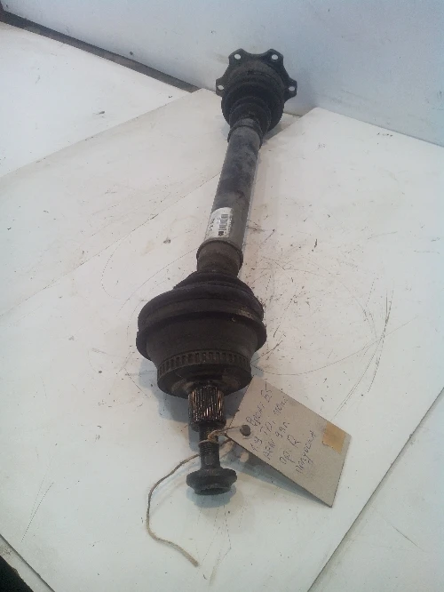 Полуоска предна дясна Фолксваген Пасат Б5 1.9TDI