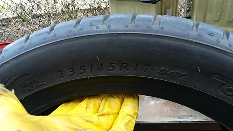 Гуми Летни 225/45R17, снимка 6 - Гуми и джанти - 24772001