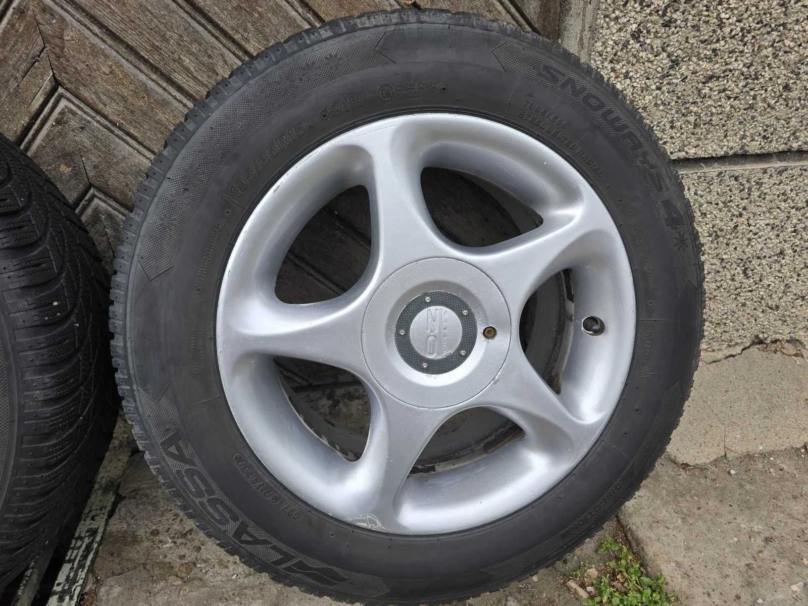    195/65R15  VW Passat | Mobile.bg   5
