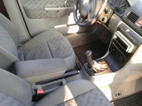 Skoda Octavia 2.0i,115 кс.,Комби, снимка 10