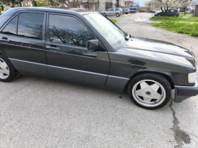 Mercedes-Benz 190 2.0i, снимка 4