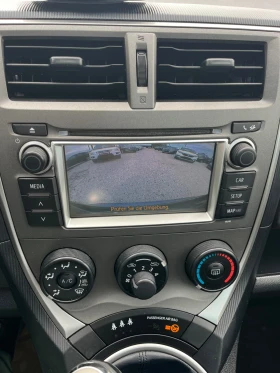 Toyota Verso S 1.33 VVT-i Нави Панорама, снимка 8
