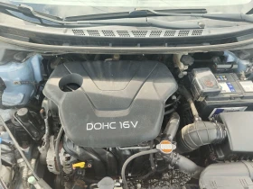 Hyundai Elantra 1.6 - 16V, снимка 15
